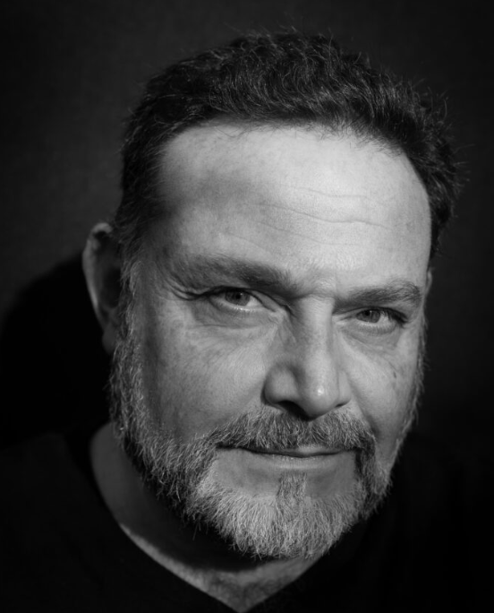 mcrwire's tweet photo. IN CONVERSATION: This Friday at @TheEdgeMcr, BBC Radio Manchester presenter Eamonn O’Neal joins John Thomson (The Fast Show, Cold Feet, Spitting Image) for a chat about his 30+ year career as a comedian, actor, narrator &amp; drummer...

🔗 Find out more: https://t.co/7imJH91p6O https://t.co/Tkok1eJPyV