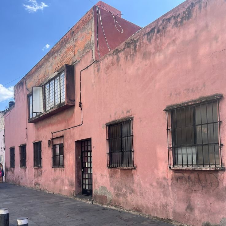 Mariano_FdB's tweet photo. Ortega Garden House. 
Ciudad de México. 
Luis Barragan (1943)
#Arquitectura #Architecture https://t.co/9XWACqSij6