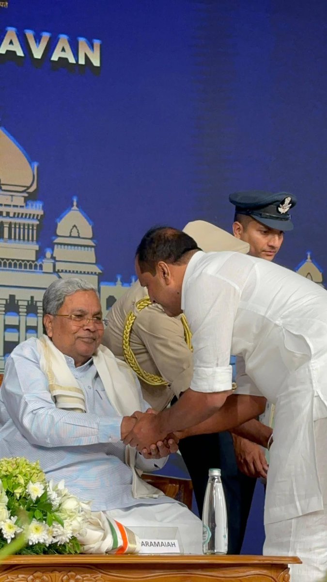 utkhader tweet picture