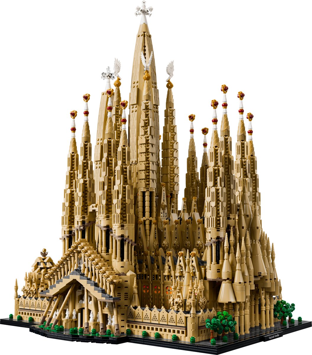 Hiddenblade01's tweet photo. LEGO Architecture Sagrada Família (21065)
Pieces: 12,060
Price: $799.99 USD
Release Date: November 1st, 2026

#LEGO #LEGOArchitecture - Breathtaking display set! https://t.co/eJq4Ql0F8n