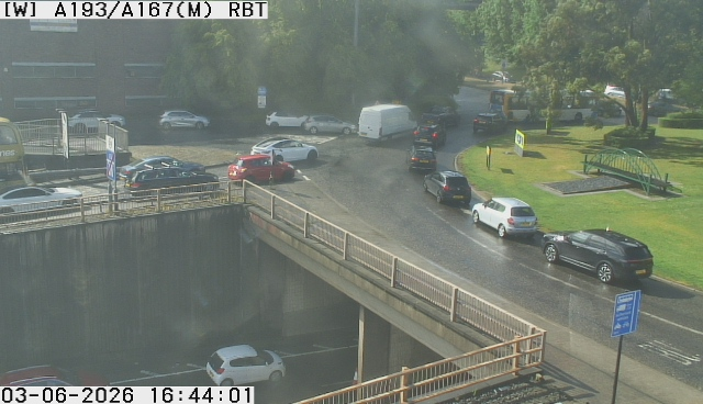 NELiveTraffic's tweet photo. 🚘CONGESTION
📌A167 Tyne Bridge #Newcastle #Gateshead.
ℹ️Traffic is building up either directions this evening with tail backs. https://t.co/vnJQRMhDdC