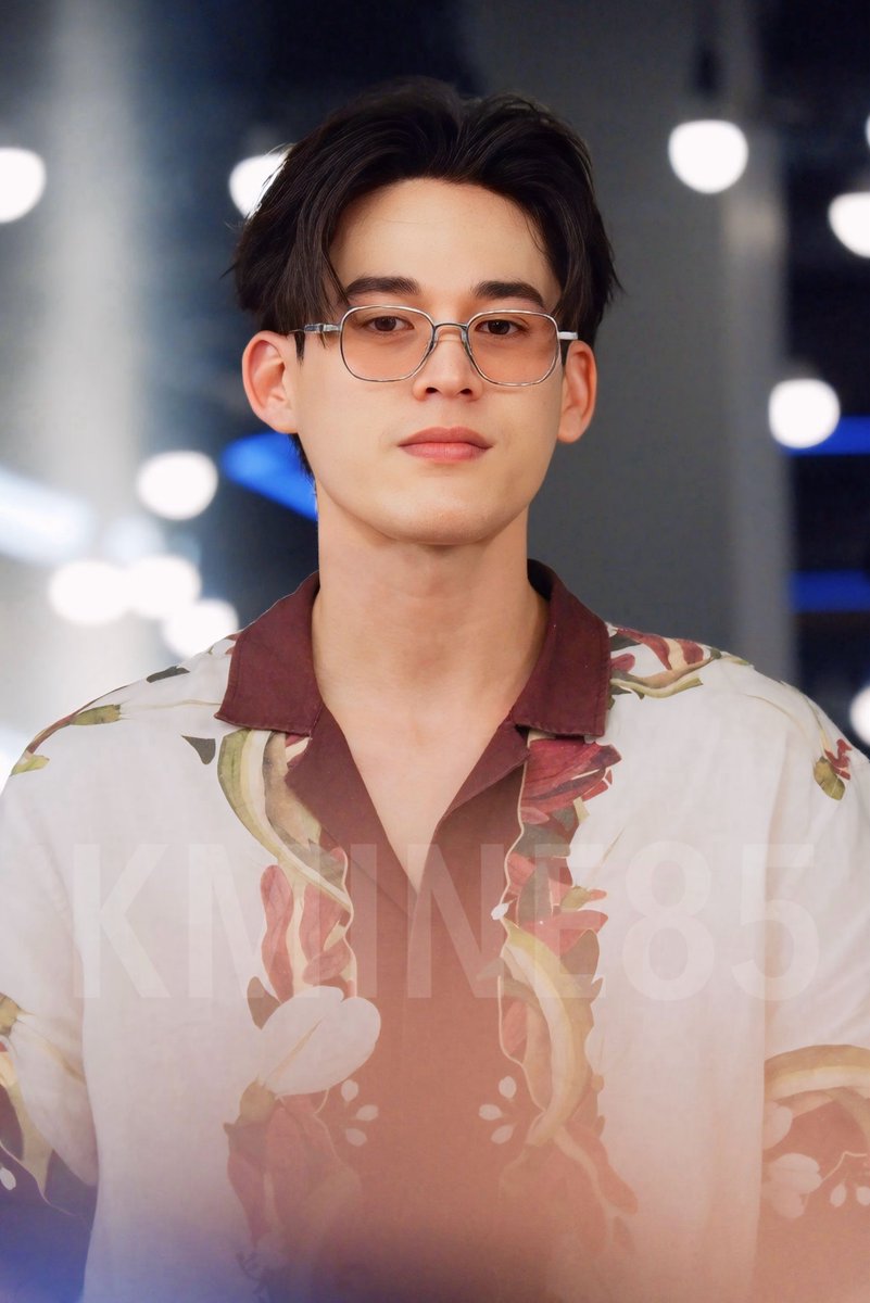 kmine85's tweet photo. เปนตาฮักแท้เนาะ! 

JG CONCERT PRESS TOUR #Flex1045xJossGawinConcert 
#JossGawin https://t.co/G3MsGfl4sR