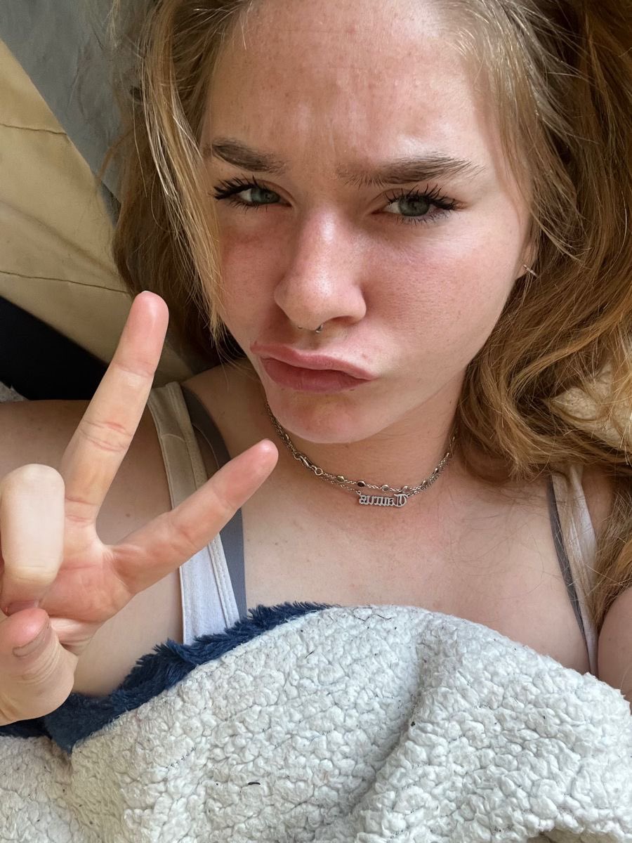 JFIHOKAK's tweet photo. free pics for guys only  No age limit  Dm me rnnnn🤭📷 https://t.co/atKmeyYB8r