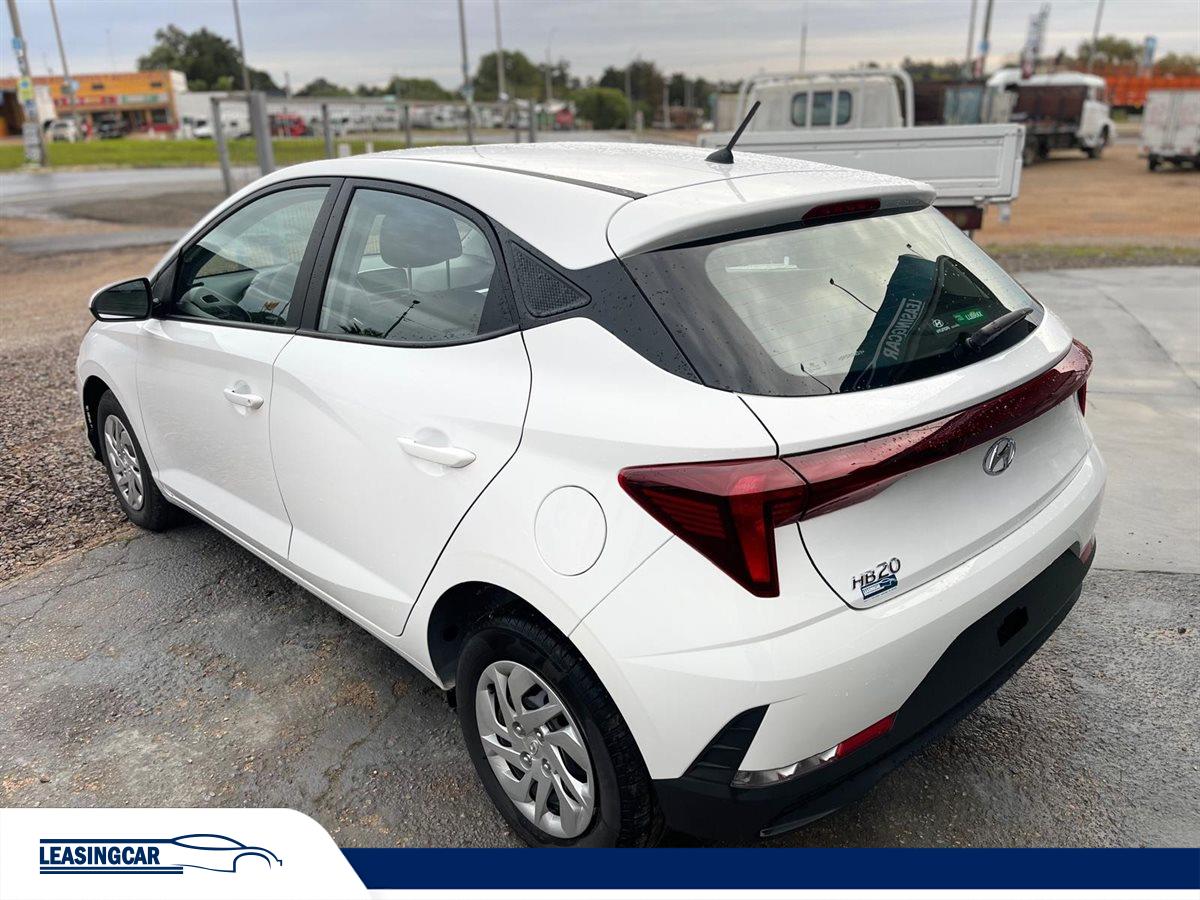 ALeasingcar's tweet photo. Hyundai HB20 COMFORT PLUS 1.0 2026 0 km USD 16.990. Aceptamos Permutas. Financiación Bancaria. Consultas al 096 987 840 / 4399 2209 / 099 247931 https://t.co/rgXuK9hK6O https://t.co/hdVR7srP2r