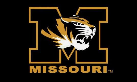 WilfredGonzo2's tweet photo. 🐯 @MizzouBaseball 
“I can do all things through Christ who strengthens me.” Philippians 4:13 https://t.co/VzXAzRiYkB