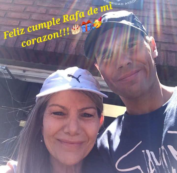marisaducci's tweet photo. Feliz cumple Rafita @RafaelNadal 
No dejo de extrañarte 🥺
Que disfrutes tu día junto a tu familia y amigos!!
Gracias por tanto Rafa
@ESPNtenis #?tenisxespn https://t.co/AjrJ4VLNZY
