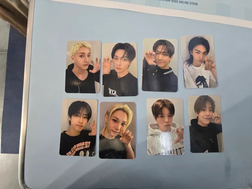 SEUNGM1NE's tweet photo. the NY skzoo popup pobs🥹

credit : https://t.co/ENMb8auu79 https://t.co/GEkTp5S88y