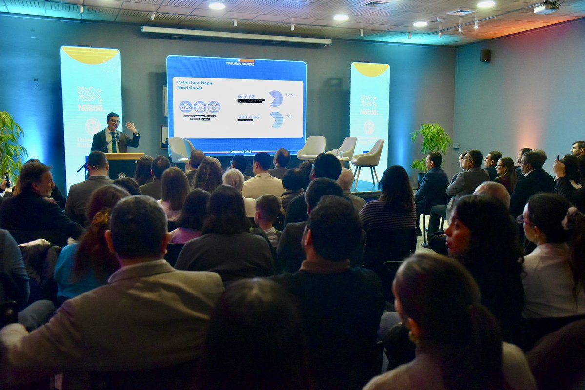 fdopena's tweet photo. Gracias @NestleCL por la invitación a exponer sobre el Mapa Nutricional de Junaeb en la presentación de una nueva versión del “Observatorio nutricional Nestlé”, iniciativa que busca aportar al cuidado de los entornos alimentarios y combatir la obesidad y el sobrepeso  🍎🌽🍗🍴🇨🇱 https://t.co/Uqnk6dxKlh