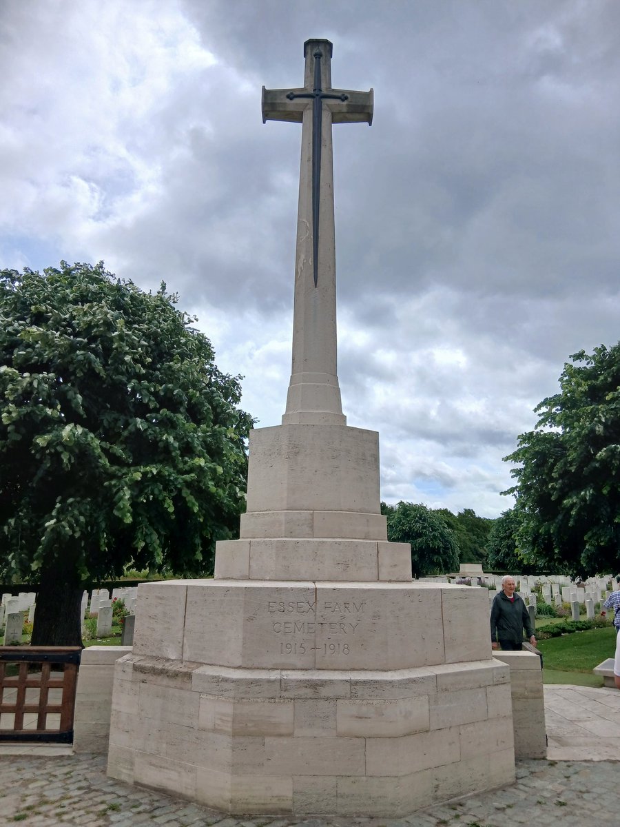 markweb73's tweet photo. A day in and around Ypres, Belgium, to honour the fallen from WWI, Menin Gate for the last post later and the Somme tomorrow #LestWeForget https://t.co/bGClWRnBbe