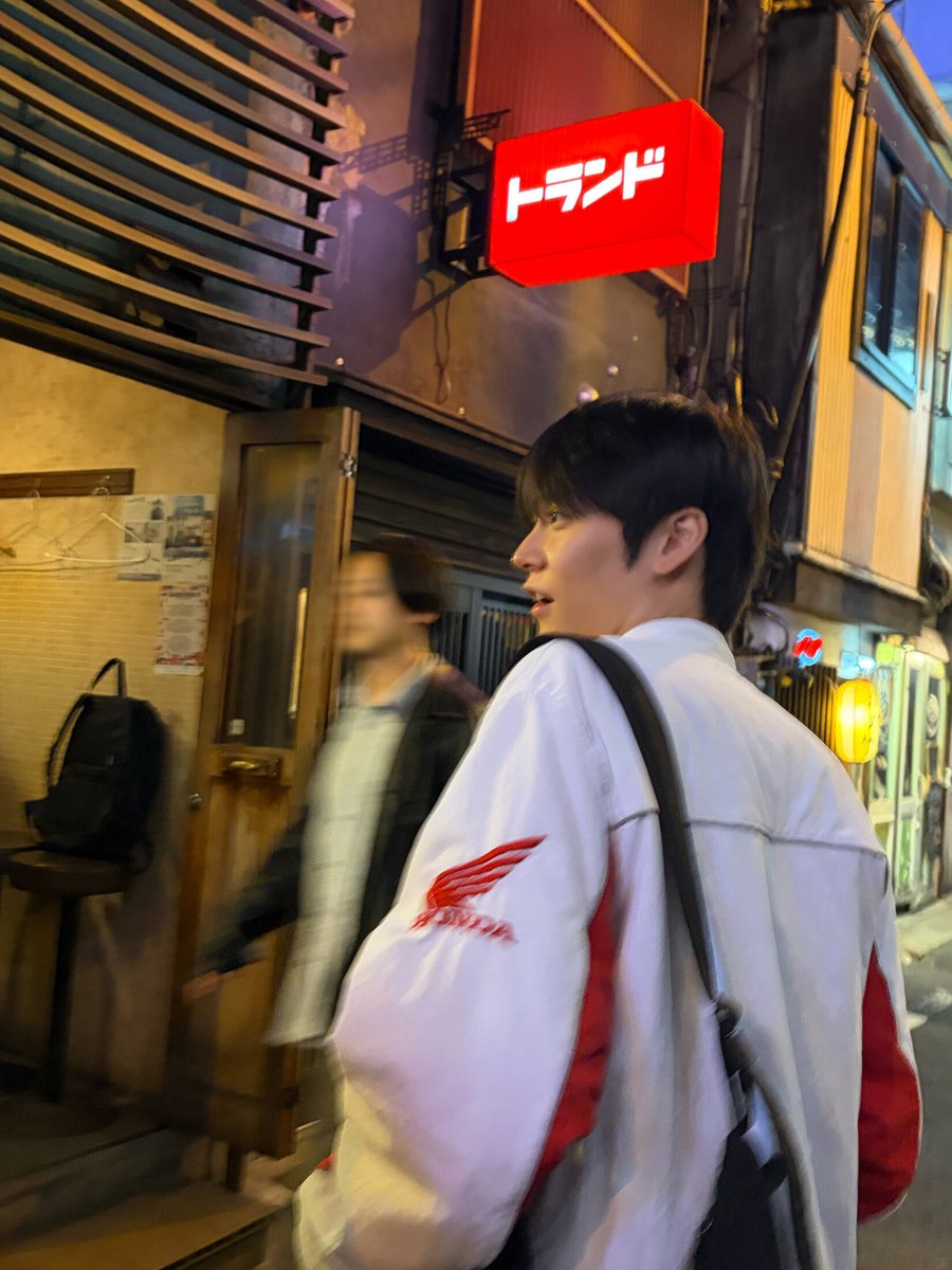 riize_archives's tweet photo. RIIZE llog DAY 4: NOODLE BAR A https://t.co/A6teQgGjFq