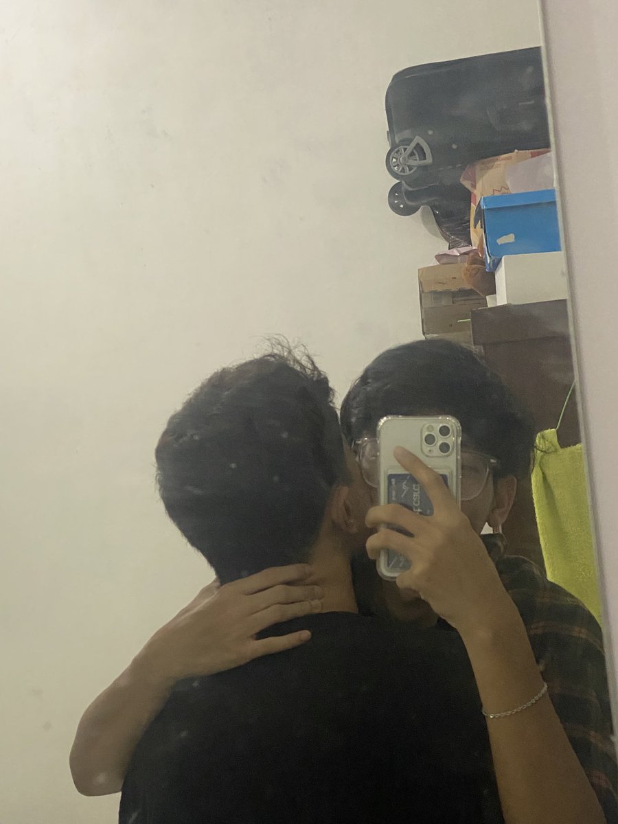 crybabyyyyyyc's tweet photo. Di pukpuk sama mas sendiri 😋🫶 https://t.co/tE2w5zB9ET