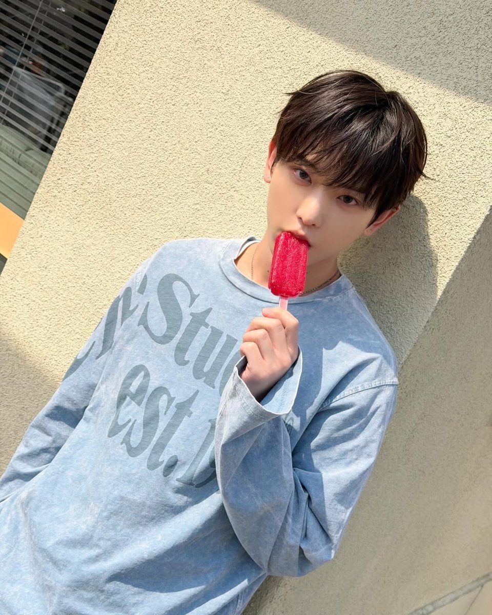 tokkiiirua's tweet photo. harua's hair over the year of 2026ー! 
a🧵
this will be updated accordingly from official schedules &amp; comebacks🐰💗 https://t.co/XYyVCDWk6K