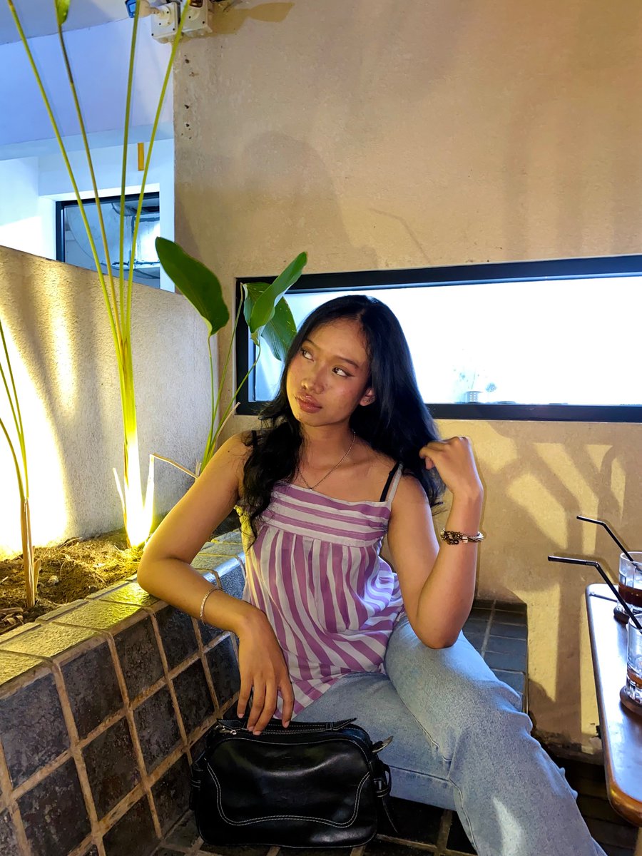 aaimoncis's tweet photo. me and my baju mama gueh https://t.co/MEteA4uSjl