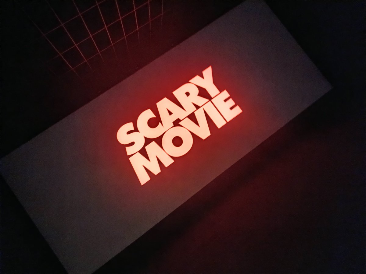 ACEMODEY's tweet photo. Non vraiment les frères Wayans merci. J'ai chialé de rire devant cette véritable suite à Scary Movie. C'est tout ce que je disais depuis des années. https://t.co/0iuMDAxlqH