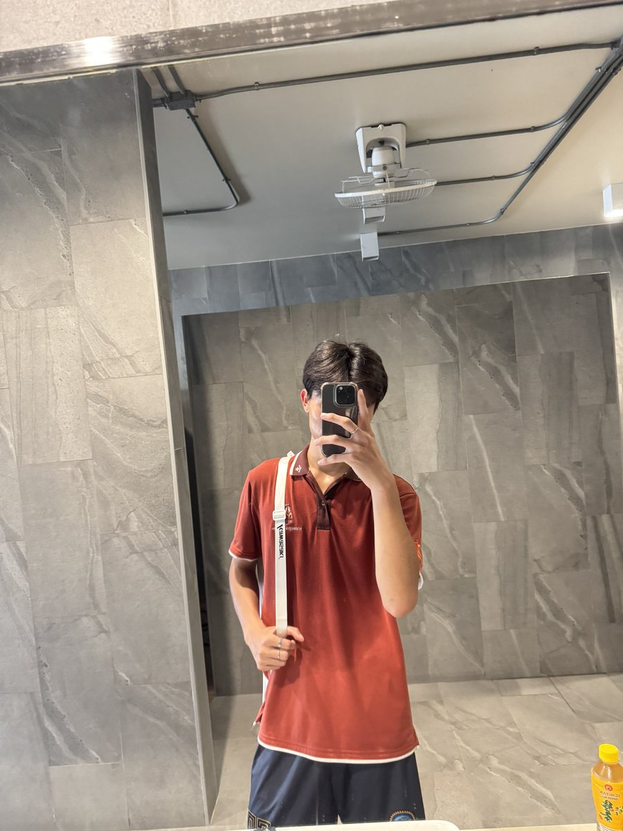 ooaatt69's tweet photo. เหงื่อท่วมเลยย😤 https://t.co/qXrDwniBvp