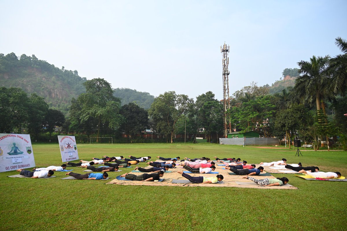 GCCRPFGTY's tweet photo. Month-wise Health Event | Yoga &amp; Physical Fitness Program 🧘‍♀️💪
RCWA GC GTY organized a Yoga &amp; Physical Fitness Program on 3-6-26 at the GC Parade Ground. Families participated with great enthusiasm, promoting fitness, wellness, and a healthier lifestyle for all. @cwacrpf https://t.co/WNgdKCEOnj
