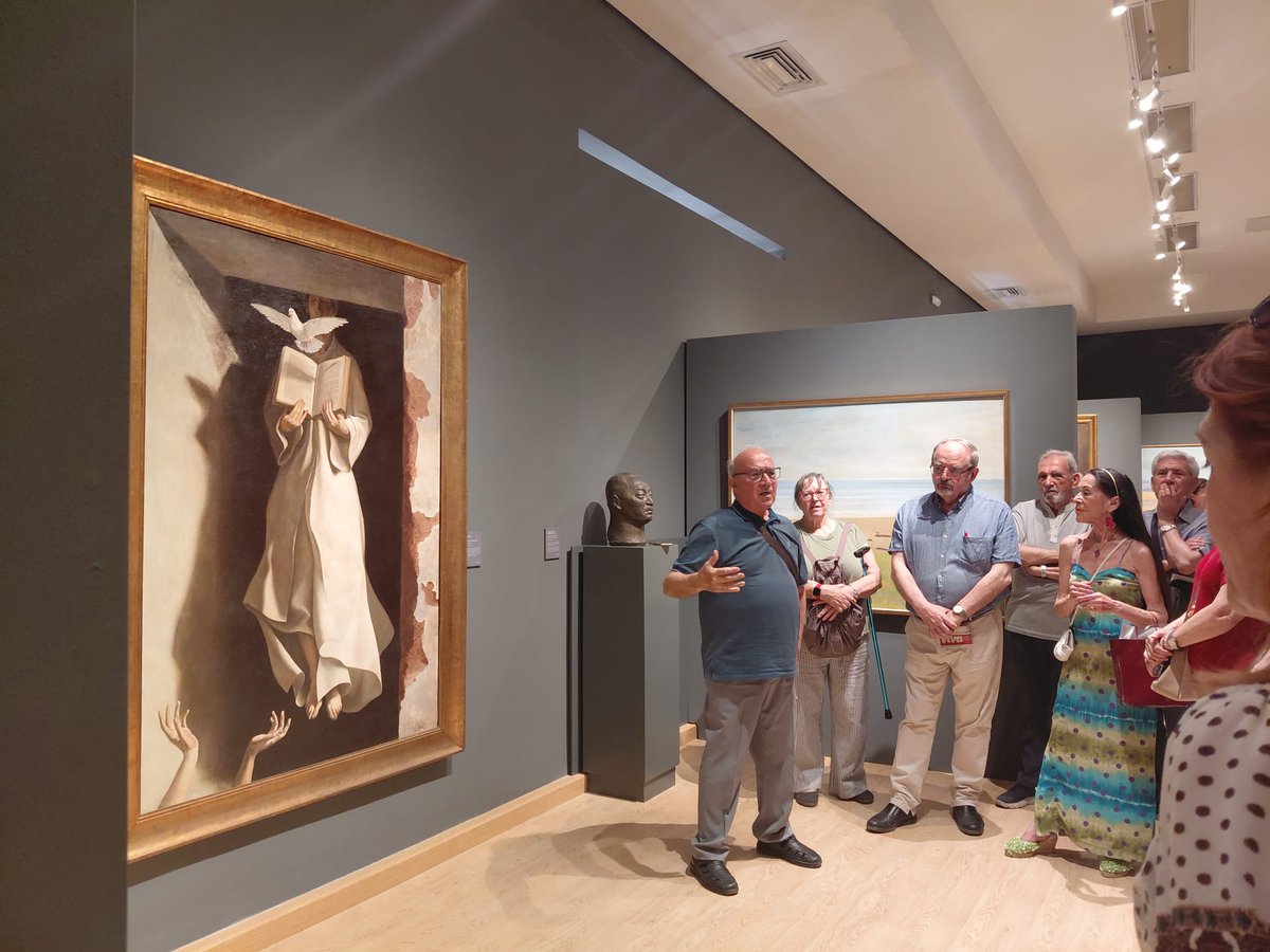 MuseodeJaen's tweet photo. Hoy en los grupos de visita de los miércoles Carmen Guerrero y Agustín Cruz nos han presentado una doble visión sobre las vanguardias de 1950

La visita ha estado centrada, especialmente, en  las obras expuestas en el  Museo de Francisco Echauz  y Antonio López

#MuseodeJaén https://t.co/M2723ltElU