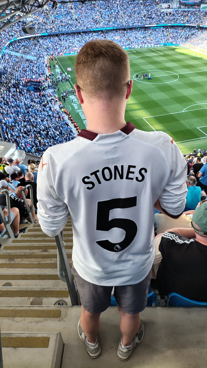 RussAlec's tweet photo. @CW9_MCFC https://t.co/AJEWcpJKO9