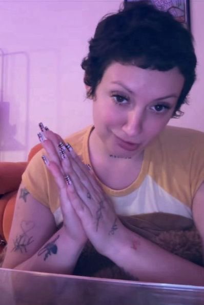 F4llinSt4r's tweet photo. Mommy’s backk😋🥛#nsfwtwť #of https://t.co/q3dTJ0sNQa