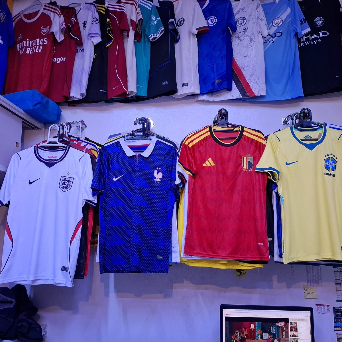 enochmuli2's tweet photo. World cup winner ako hapo frame one if you ask me🤭🤭..

Tupigie we deliver the jersey of your choice... https://t.co/VM0S9bW00y