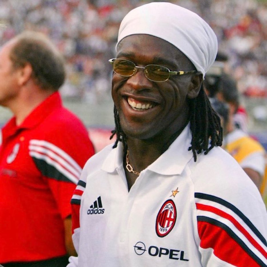 retrofotball's tweet photo. Clarence Seedorf 🇳🇱

#ACMilan #Football #RetroFootballers https://t.co/BbrRuLFMJY