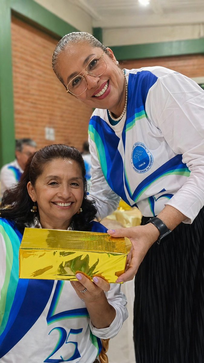 FIMLM's tweet photo. #DíadelVoluntariado | 💙 “Servir de corazón lo cambia todo” fue el mensaje que inspiró la celebración del Día del Voluntariado en Fusagasugá, Cundinamarca.✨

Conoce más: https://t.co/LUfcd3jRb0 

#FIMLM #VoluntariosdeCorazon #Voluntariado #Fimlm25Años https://t.co/aRW6TKlWeM