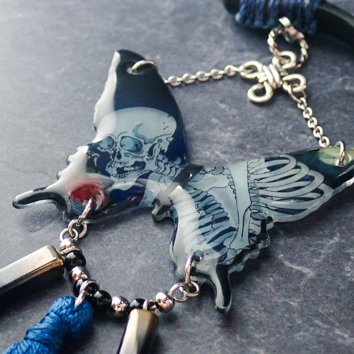 HandmadeUnknown's tweet photo. #ちっちゃな虫モチーフたちの行進 #365DIYtheme

🦋～)) https://t.co/9O9oQJQUAP