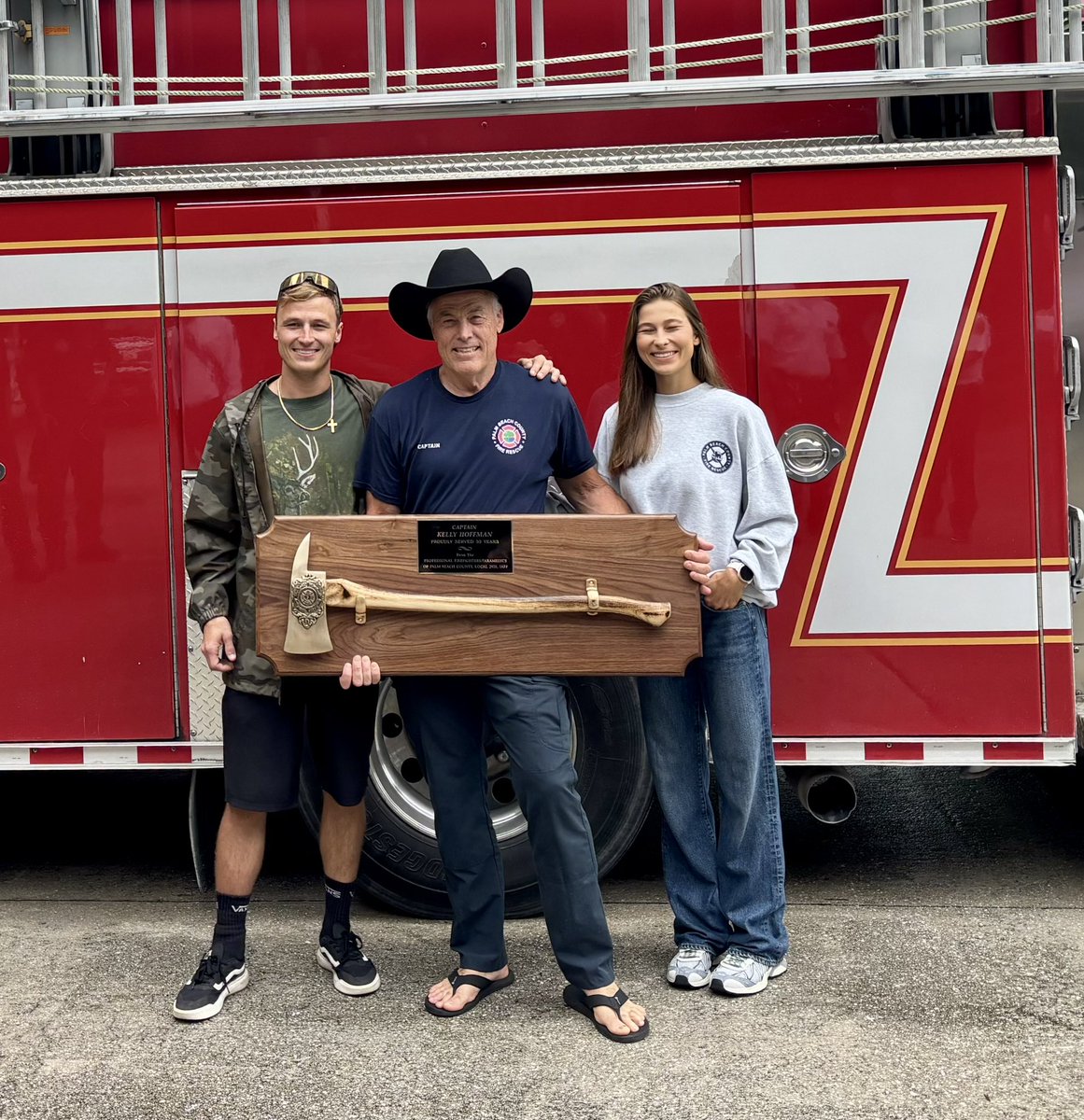 IAFF2928_'s tweet photo. Congratulations to Captain Kelly Hoffman of Palm Beach County Fire Rescue on his retirement after 30 years of dedicated service to our community. Thank you for your leadership, sacrifice, and commitment to protecting the residents of Palm Beach County! Wishing you a long, healthy, and well-deserved retirement! 🚒 #RetirementAxe #PBCFR #ThankYouForYourService