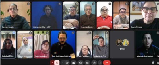 splpnspy's tweet photo. La DGLS, dependiente de la Secretaría de Políticas Lingüísticas (SPL), en coordinación con el Ministerio de Educación y Ciencias (MEC), representantes de las organizaciones de intérpretes y de personas con discapacidad auditiva 
https://t.co/xDEUNpyYYg https://t.co/r7EYvKfSpI
