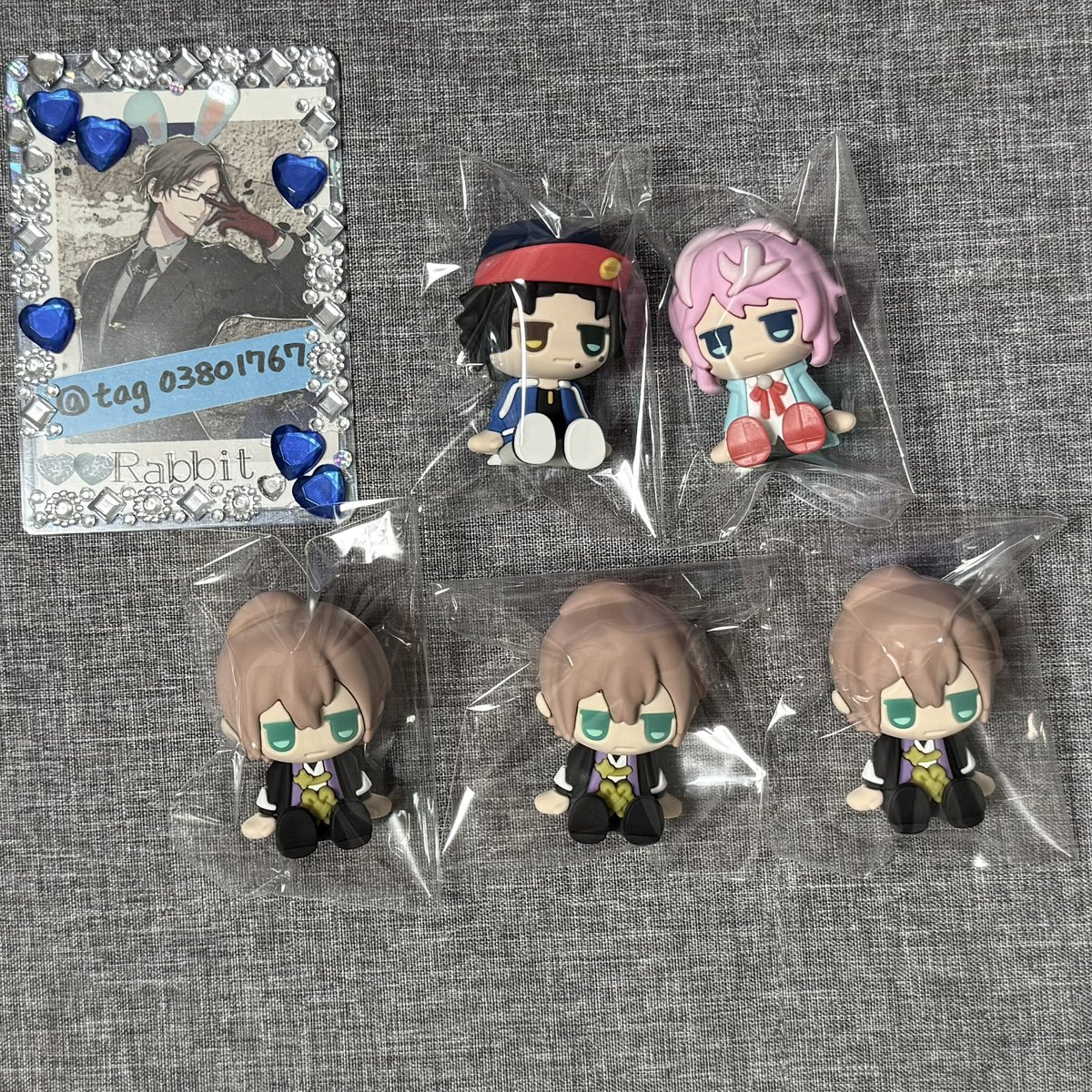 tag03801767's tweet photo. 【交換】ヒプノシスマイク ヒプマイ 100均 ダイソー 

【求】銃兎

【譲】アクキー…三郎、幻太郎、寂雷
アクスタ…帝統
かおぬい…二郎、理鶯、幻太郎
ステッカー…3枚目画像参照
ちょこラバ…二郎、乱数、幻太郎×3

郵送交換希望。名古屋手渡し可◎
検索からもお気軽にお声掛けください。 https://t.co/uLEnZ6M7zu