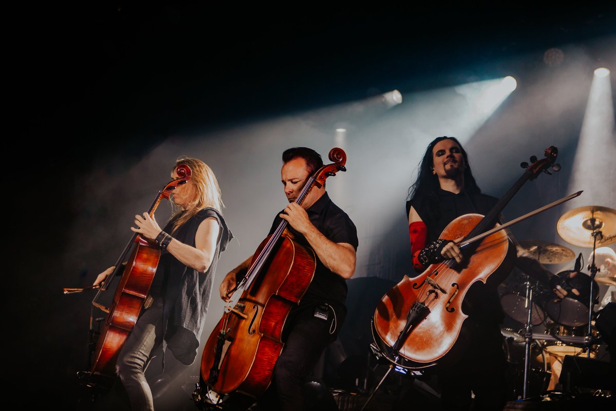 AtlasArtist's tweet photo. [show review] @TheHuOfficial shook @thevanburenphx on their tour with @apocalypticafi last week! Check out all the photos: https://t.co/LG7AnoipG6 https://t.co/rc6stIY8D7