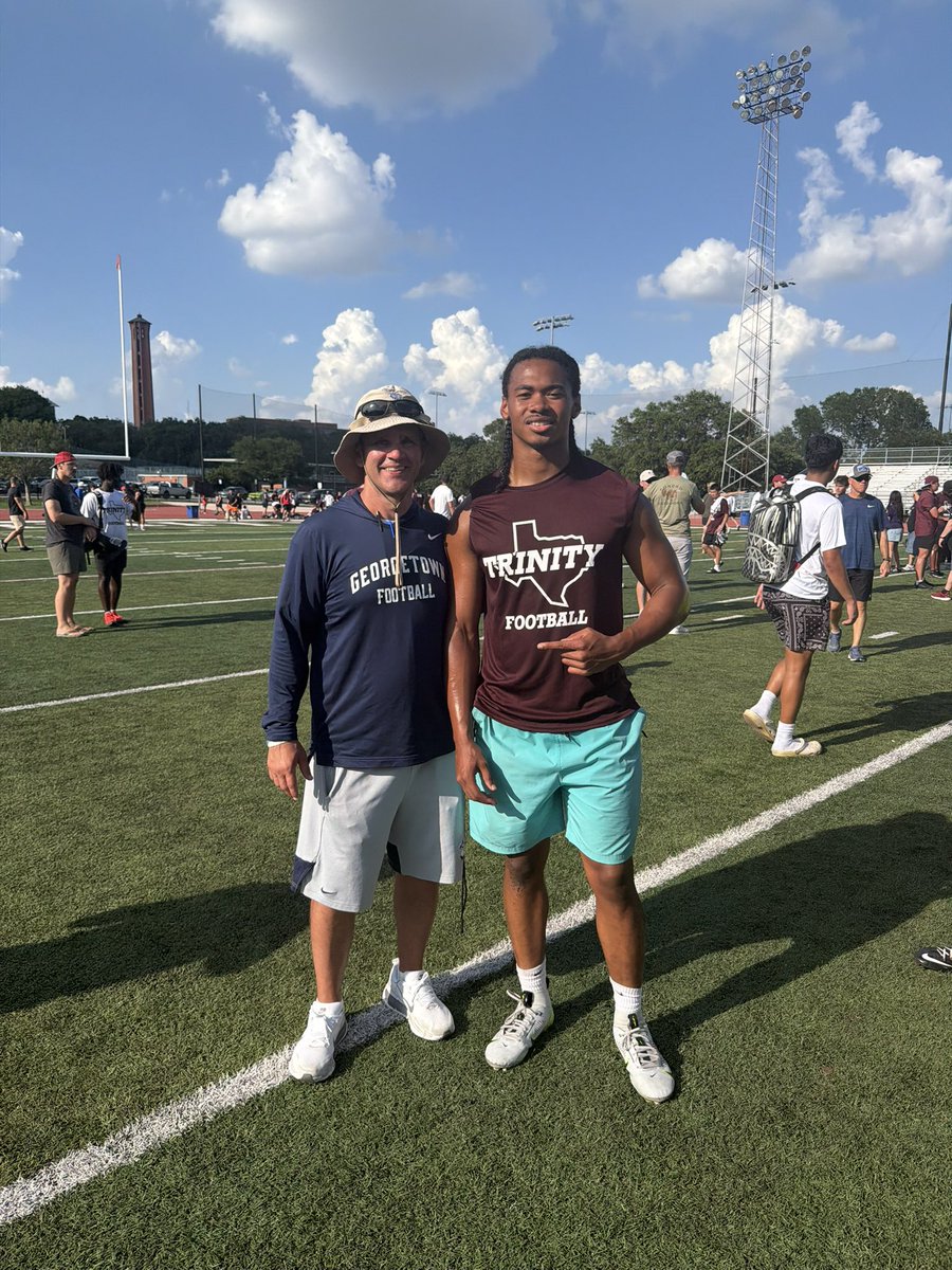 Cameron_T_9's tweet photo. Had a great time competing at the @TUFootballTX camp yesterday!Thank you to all the coaches that I had conversation with !
@CoachTreyHen 
@coachnickdella_ 
@CoachBhakta 
@JoshJosefczyk 
@CoachJimJackson 
@CoachLongBUFB 
@CoachMcGuire_ 
@PF_HighFootball https://t.co/UIWYbn2z7B