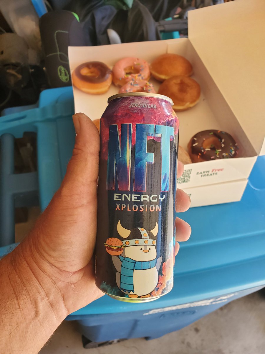 CreteLife1's tweet photo. Forget about the coffee.
Forget about the milk.
@NFTENERGYDRINKS  taste good washing anything down.
@EnergyWabbits 
Got doughnuts? https://t.co/H6Lwjc2EeE