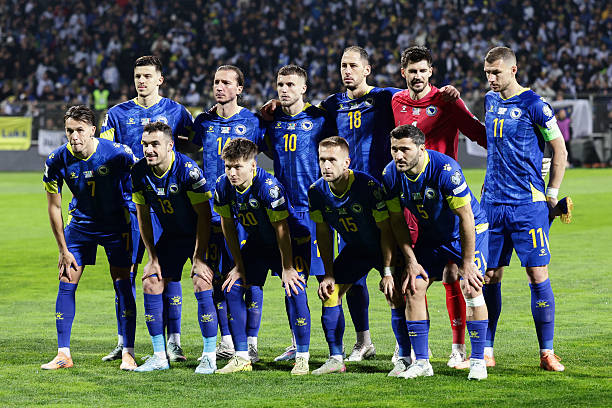 Mateus_FCP's tweet photo. Bosnia🇧🇦 World Cup Preview: one more chapter in the fairy tale?
A thread🧵👇 https://t.co/jLY1danjrW