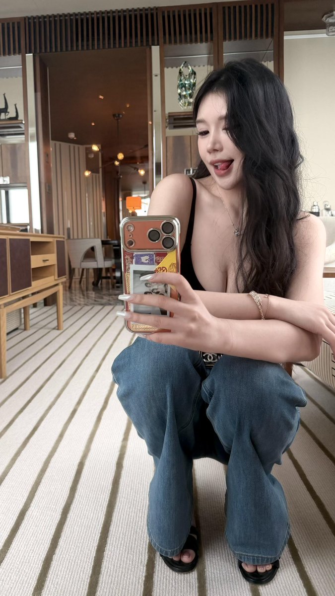 _esther077's tweet photo. 🌟🌟 https://t.co/XUkS7Mw7nR