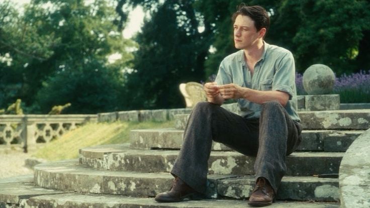 neilperrysme's tweet photo. taehyung kind of reminded me of this look from atonement https://t.co/GkV2zwka6D