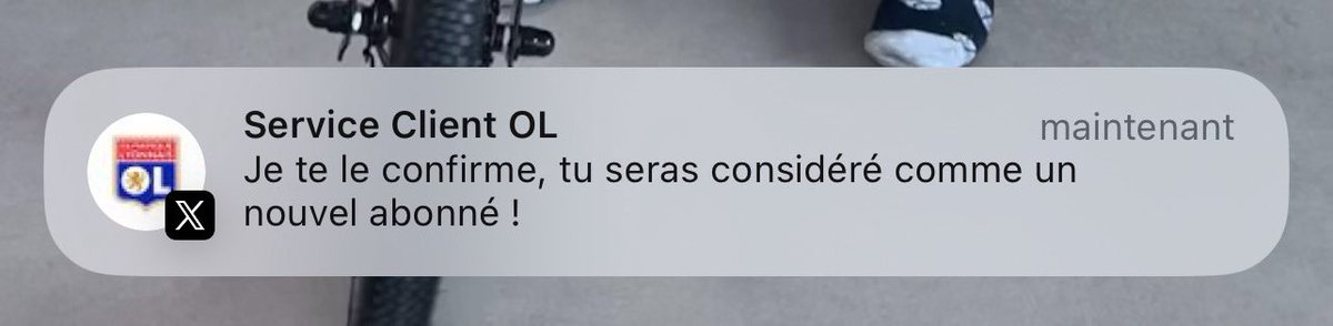 FlorianBchl's tweet photo. 🦁 Très déçu par la gestion des abonnements de l’@OL Ancien abonné Kop Virage Nord la saison dernière, j’apprends aujourd’hui que je suis considéré comme un nouvel abonné et que je n’ai donc aucune priorité pour me réabonner avant l’ouverture au grand public. 1/
@OL_service https://t.co/rLtqjSafDd