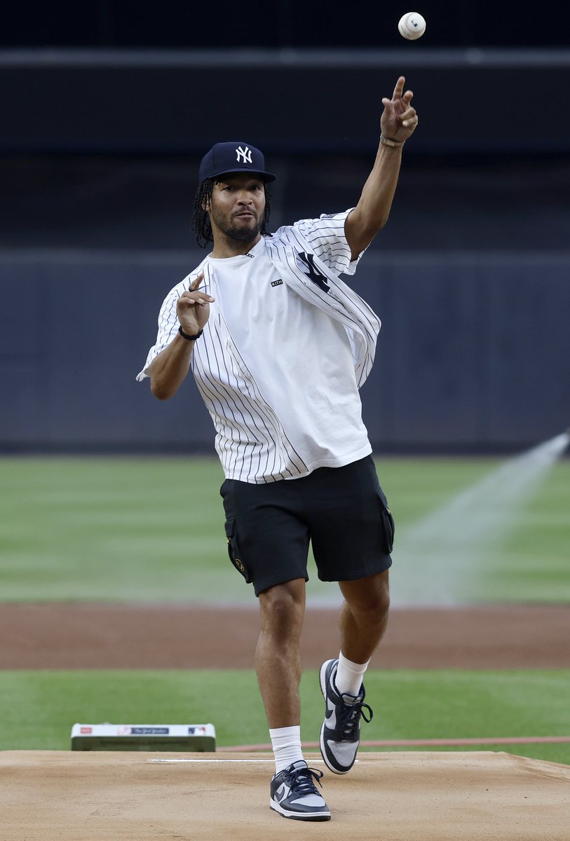 MLBCameraRoll tweet picture