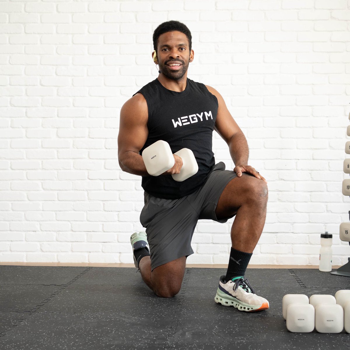 StaceyHarkey's tweet photo. I shot fitness pics for a company and they sent me this as one of their favs. I look like I have a single digit IQ and can’t spell my own name 💀😩 https://t.co/gooL4uDzol
