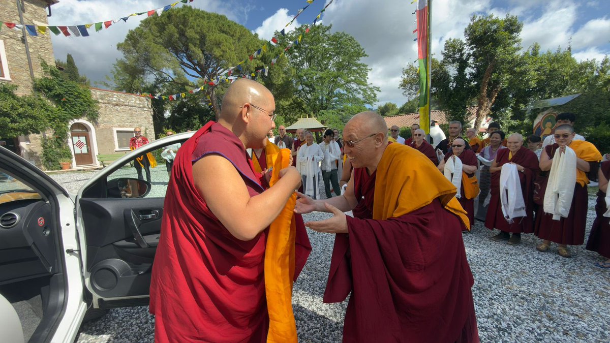 LingRinpoche's tweet photo. HE Ling Rinpoche received a heartfelt and joyous welcome upon his arrival to Italy yesterday. He was warmly greeted at the airport and at the Istituto Lama Tzong Khapa in Pomaia by the resident Geshe and Centre Director, along with many students members of the community. https://t.co/p60D3W6K8X