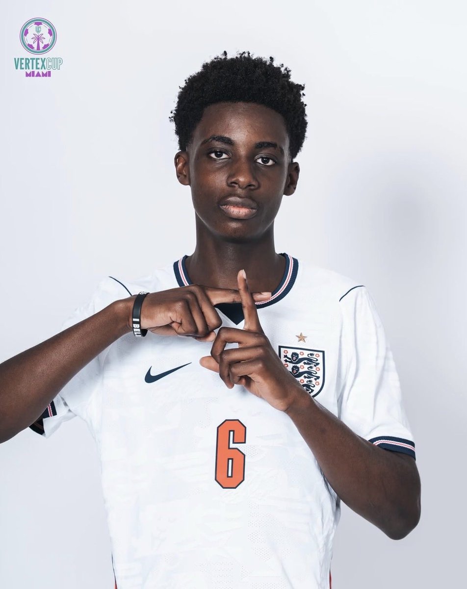 TheSecretScout_'s tweet photo. TSS understands Man City and England U16 midfielder David Eze is set to leave this summer. 

Initial conversations have begun with Man Utd. But no decision has been made. He also holds an Irish passport. A club away from England is also a possibility. #MUFC #MCFC 

 💥…SOON https://t.co/l9scOwlO0T