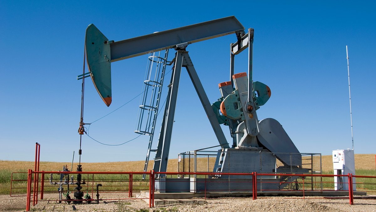 KTBS's tweet photo. Oil and gas leasing is expanding across Natchitoches Parish, with 76 new leases filed in May as activity moves beyond the traditional Robeline field.  https://t.co/Qj14JRl9cH https://t.co/SRLc2nSUYi