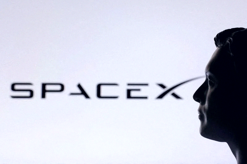 tchung04576's tweet photo. SpaceX just set its IPO price at $135 per share before hitting the roadshow — a real break from typical Wall Street moves 🚀

$SPCX https://t.co/NNZLXnGdWe