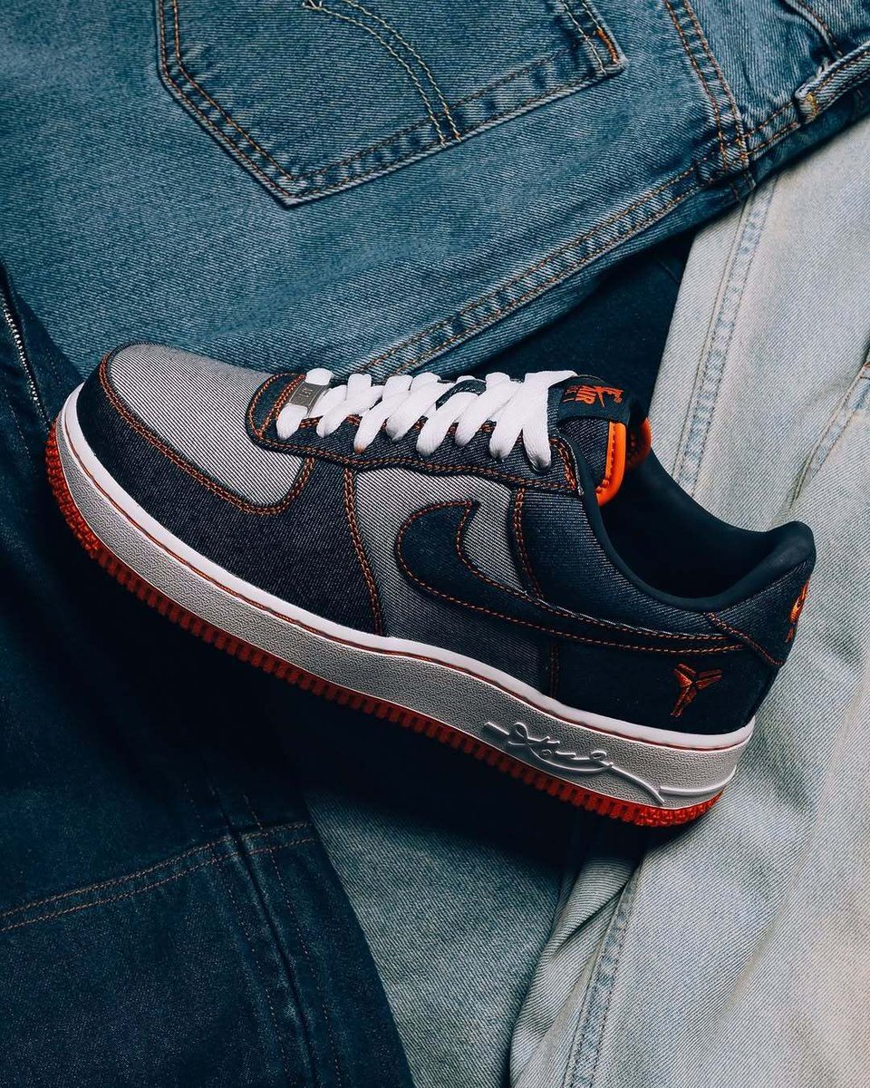 JustFreshKicks's tweet photo. Kobe Bryant x Nike Air Force 1 Low Protro "Denim" 👖

FE https://t.co/V7I2Io2k0F
ST https://t.co/zFrWiU2cQC https://t.co/BHeNmvOhOv