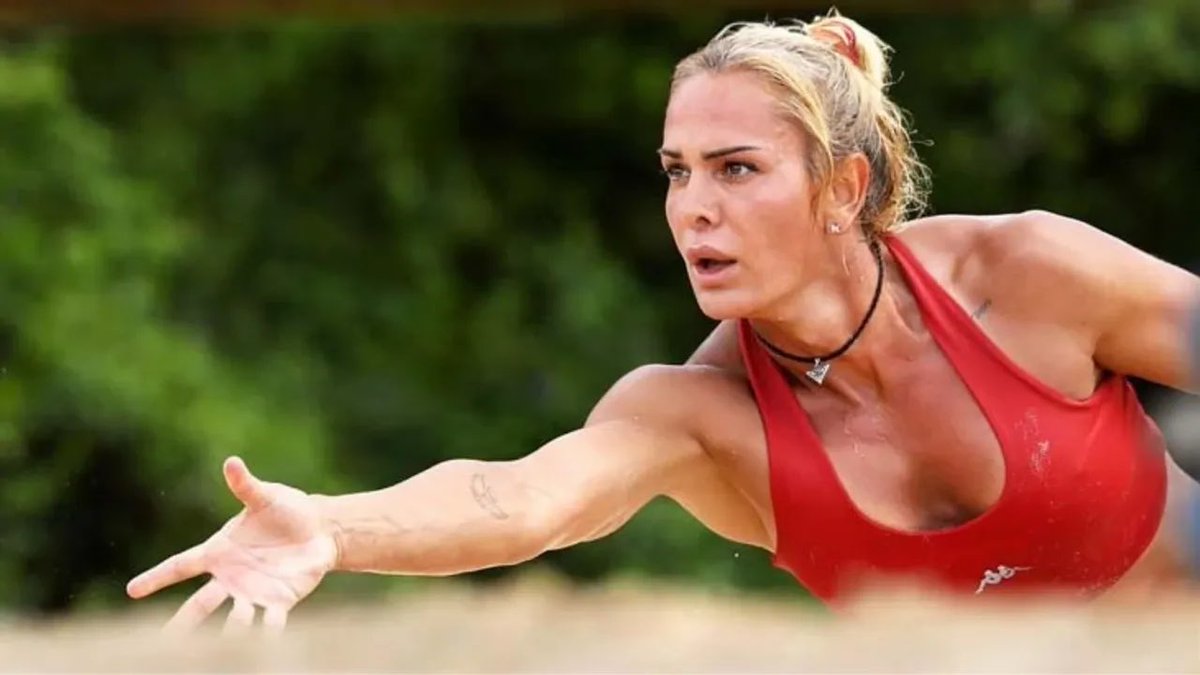 Ezkurdd's tweet photo. Ahların ve Parkurların kraliçesi 😂
 #Survivor2026 https://t.co/xJQH6dRlyQ