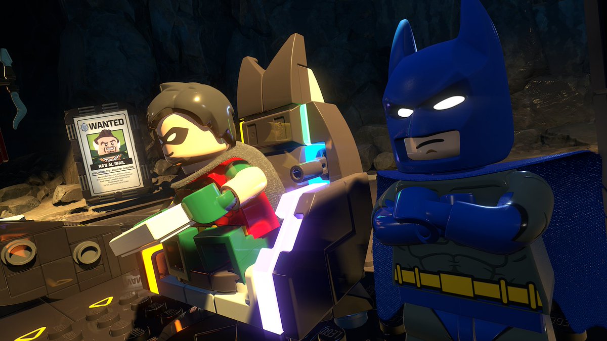 robuyguy's tweet photo. Bruce está tendo dificuldades de lidar com o vício do robin em lol https://t.co/lGZCqjRPa2