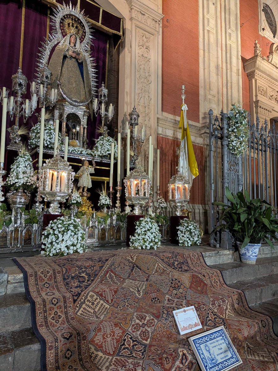 objcofrade's tweet photo. Primer premio altares 
@Hdad_Pasion 
📸 @Franesku 
#CorpusSevilla26 #ObjetivoCofrade #TDSCofrade #Sevillahoy https://t.co/1AzJPycYDh