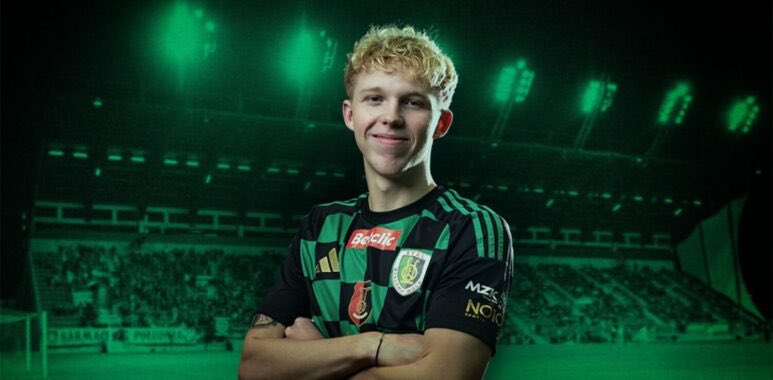 maciej_dn91's tweet photo. 🆕 Maciej Jaroszewski odchodzi ze Stali Stalowa Wola. W nowym sezonie ma być piłkarzem Bruk-Bet Termalicy Nieciecza 🔥 https://t.co/yXRlTL8SFY