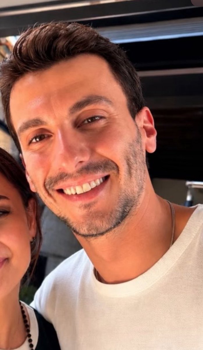 serbdem6's tweet photo. GÜZELLİK🧿 https://t.co/s1CZz1RiVj