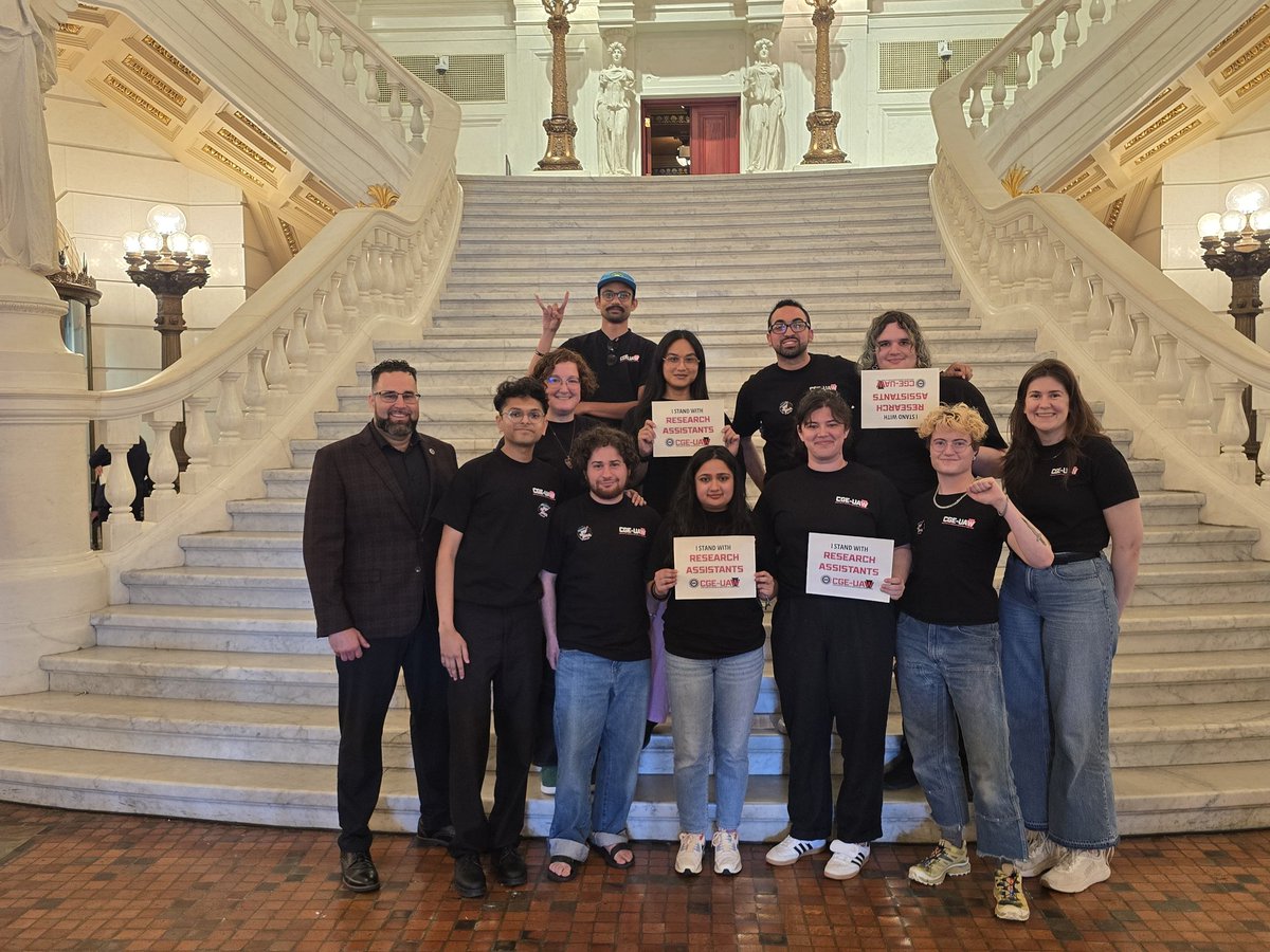 bigwence's tweet photo. Proud to stand with Penn State graduate workers in Harrisburg this week. More than 90% voted to join the UAW—we're urging Penn State to drop its appeal, respect the vote, and let workers move forward.

Solidarity is the answer.

#UAW #CGEUAW #UnionStrong #UAWRegion9 #PAAFLCIO https://t.co/j6fM5BX454